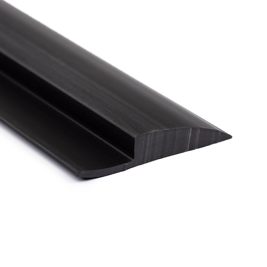 kleurstof zoeken inleveren Afwerkprofiel flexibel PVC zwart BxH=65x9,5mm | Rubbermagazijn