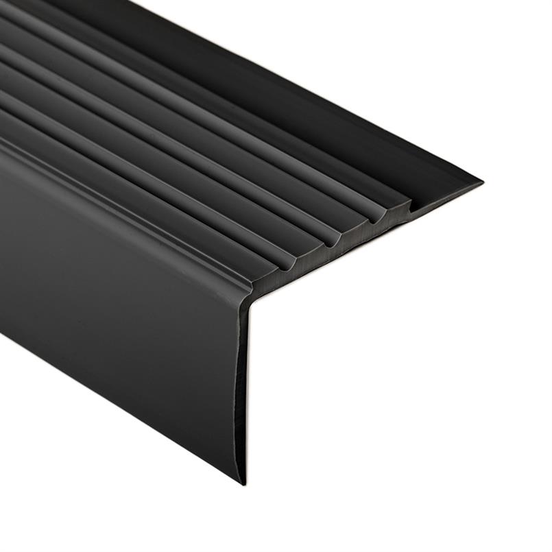 Trapneusprofiel pvc zwart LxBxH=1500x70x42mm dikte 4mm